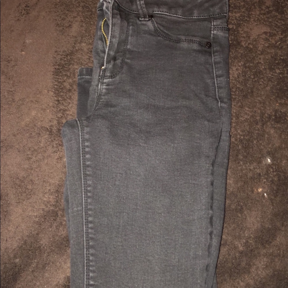 Black Skinny Jeans